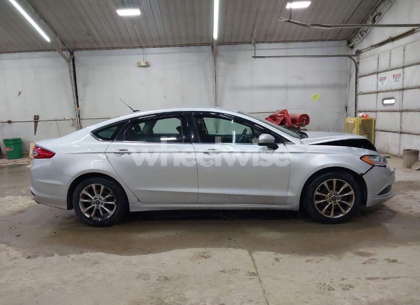 Photo 13 of 2017 Ford Fusion SE (VIN 3FA6P0H70HR150568)