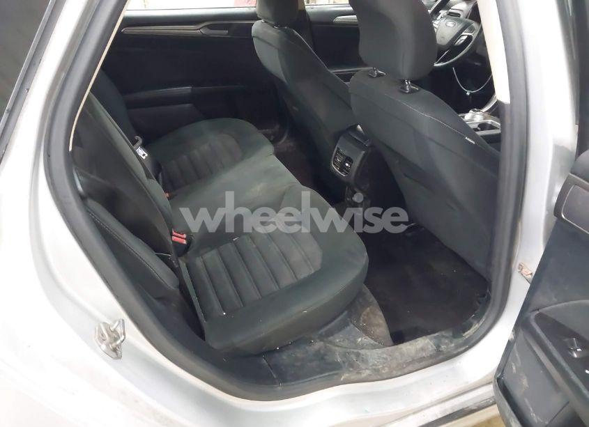 Photo 8 of 2017 Ford Fusion SE (VIN 3FA6P0H70HR150568)