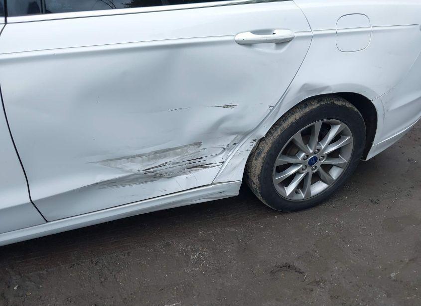 Photo 16 of 2017 Ford Fusion SE (VIN 3FA6P0H70HR158850)