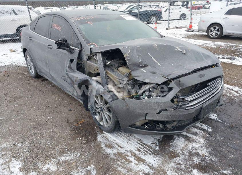 Photo 6 of 2017 Ford Fusion SE (VIN 3FA6P0H70HR171534)