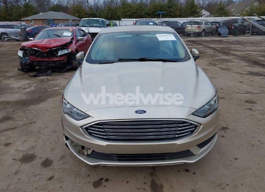 Photo 13 of 2017 Ford Fusion SE (VIN 3FA6P0H70HR213300)