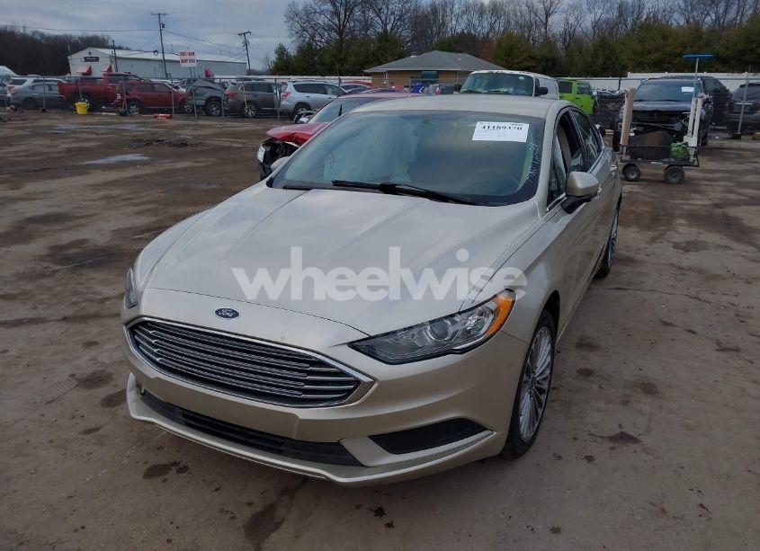 Photo 2 of 2017 Ford Fusion SE (VIN 3FA6P0H70HR213300)
