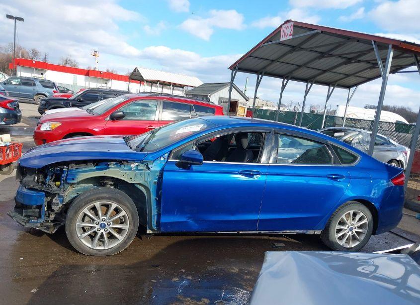 Photo 15 of 2017 Ford Fusion SE (VIN 3FA6P0H70HR245048)