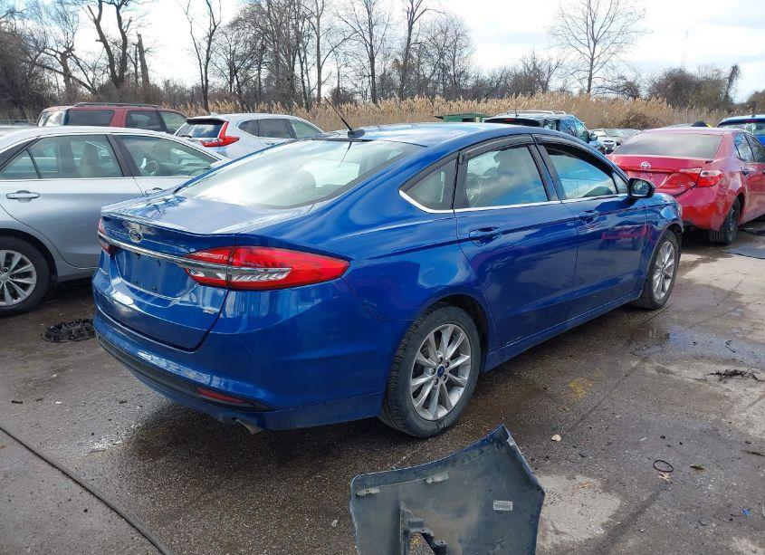 Photo 4 of 2017 Ford Fusion SE (VIN 3FA6P0H70HR245048)