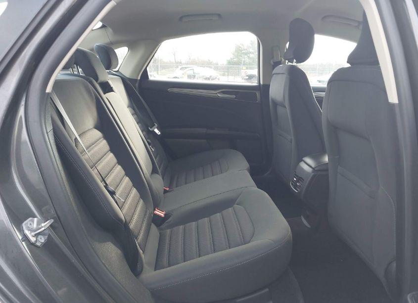 Photo 8 of 2017 Ford Fusion SE (VIN 3FA6P0H70HR348115)