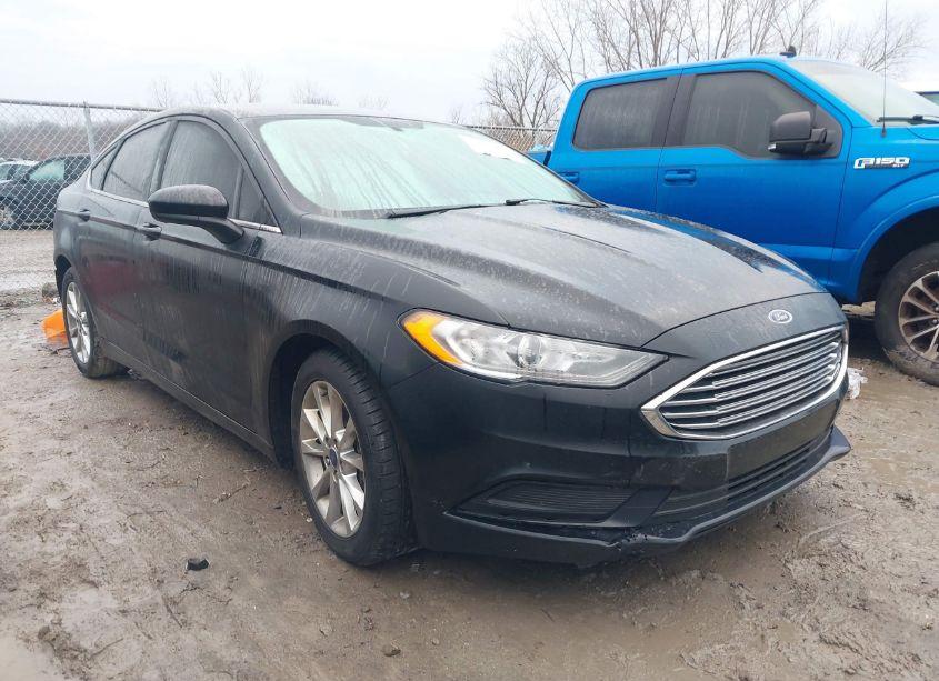 2017 Ford Fusion SE (VIN 3FA6P0H70HR349362) main photo