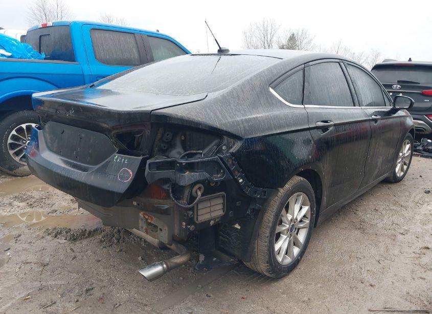 Photo 4 of 2017 Ford Fusion SE (VIN 3FA6P0H70HR349362)