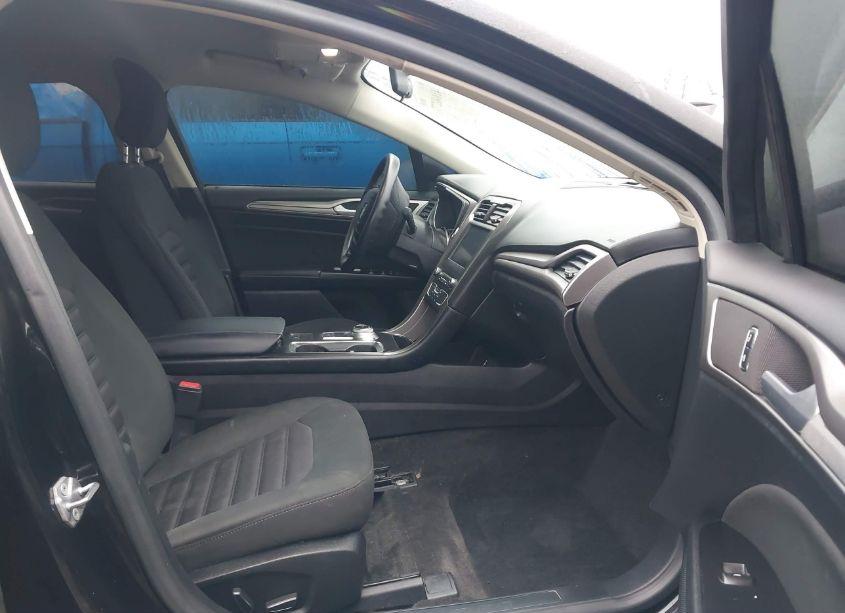 Photo 5 of 2017 Ford Fusion SE (VIN 3FA6P0H70HR349362)