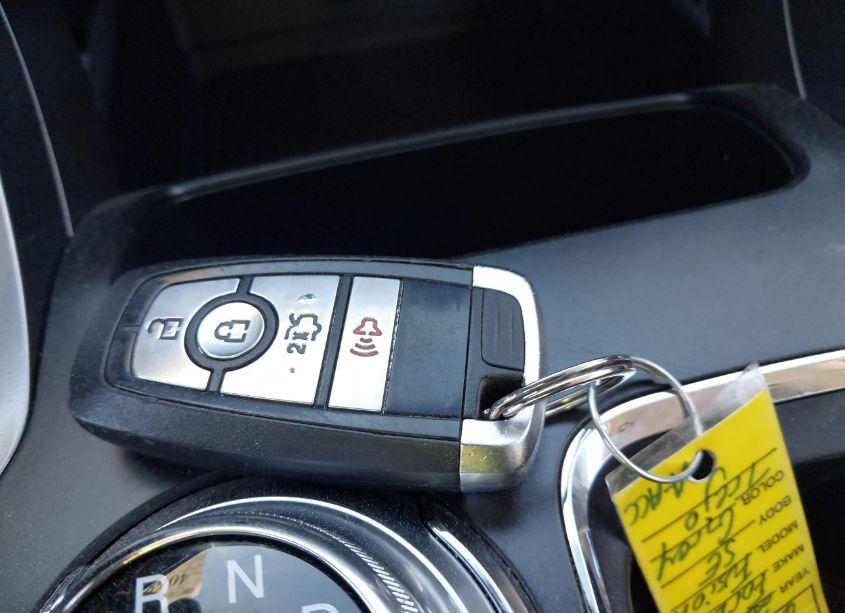 Photo 11 of 2017 Ford Fusion SE (VIN 3FA6P0H70HR394141)