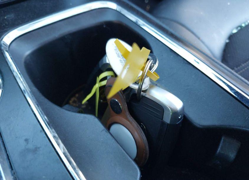 Photo 11 of 2018 Ford Fusion SE (VIN 3FA6P0H70JR113381)