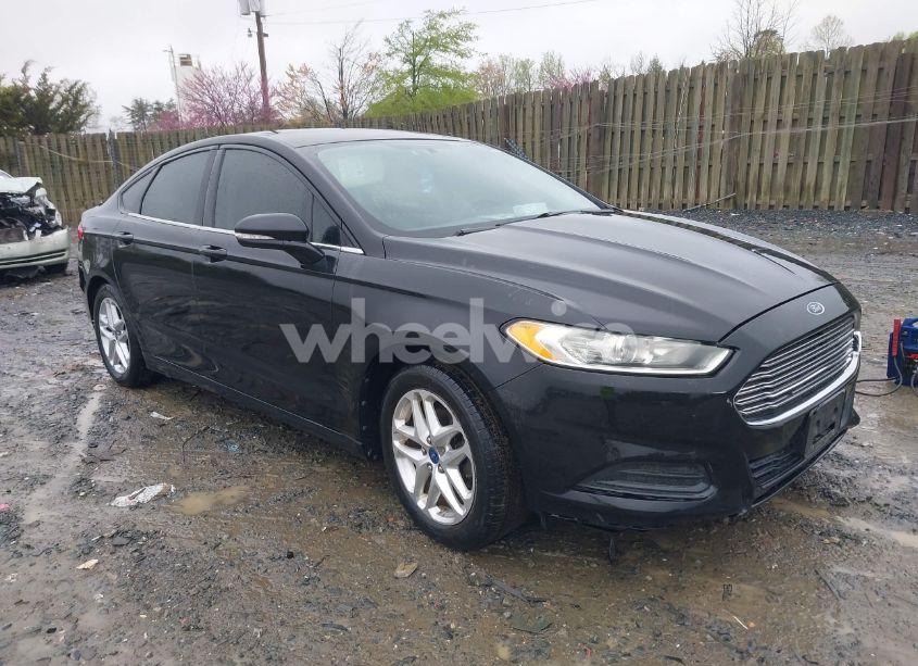 2013 Ford Fusion SE (VIN 3FA6P0H71DR104984) main photo