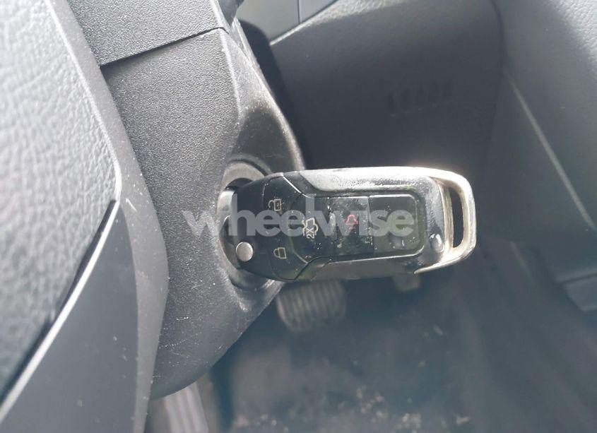 Photo 11 of 2013 Ford Fusion SE (VIN 3FA6P0H71DR104984)