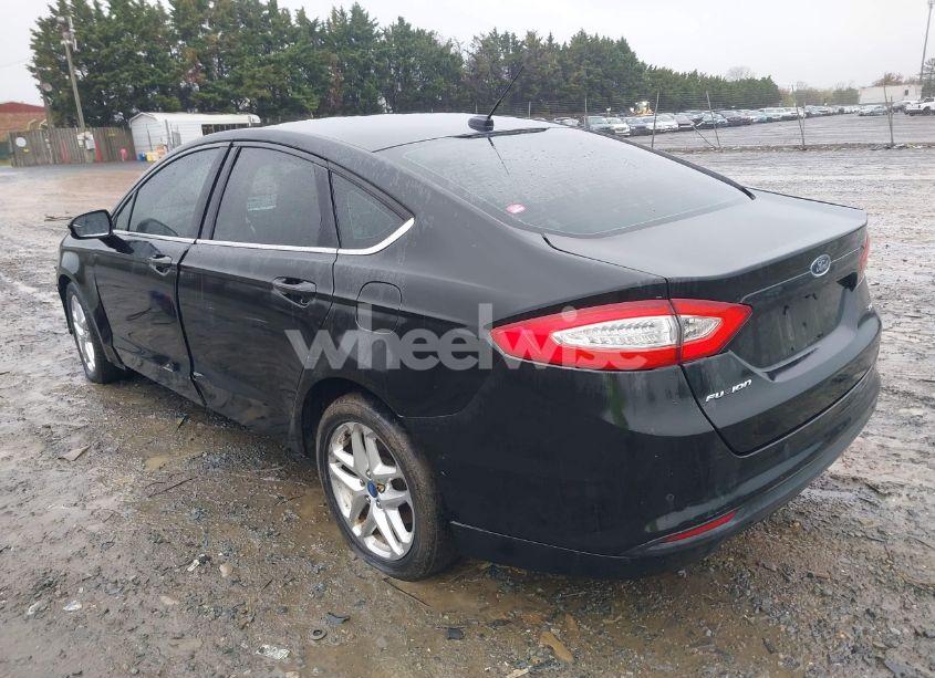 Photo 3 of 2013 Ford Fusion SE (VIN 3FA6P0H71DR104984)