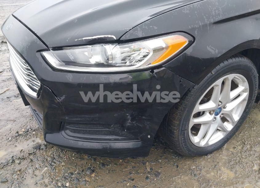 Photo 6 of 2013 Ford Fusion SE (VIN 3FA6P0H71DR104984)