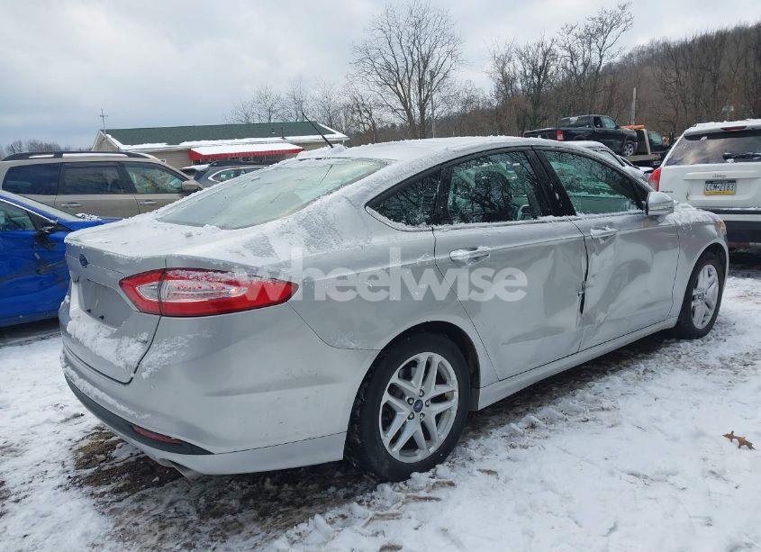 Photo 4 of 2013 Ford Fusion SE (VIN 3FA6P0H71DR106539)