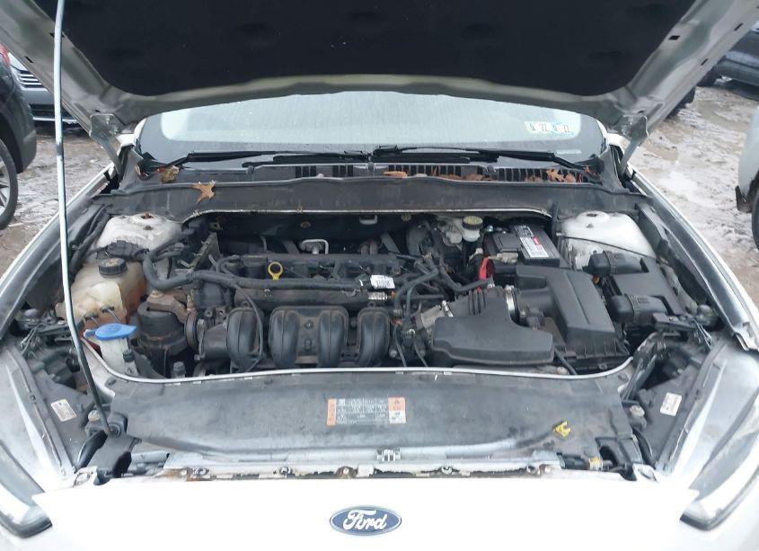 Photo 10 of 2013 Ford Fusion SE (VIN 3FA6P0H71DR111580)