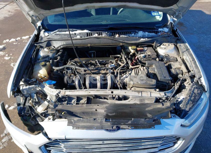 Photo 10 of 2013 Ford Fusion SE (VIN 3FA6P0H71DR117086)