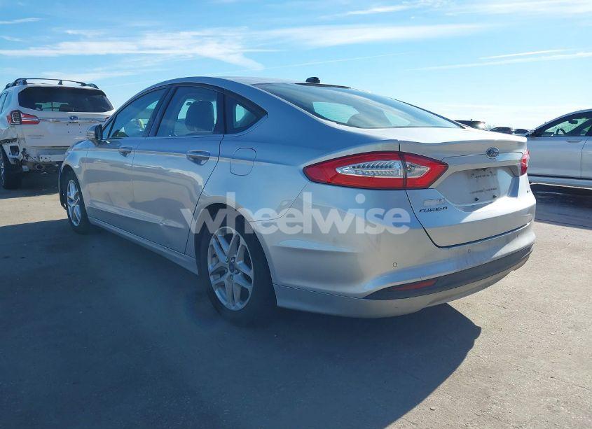Photo 3 of 2013 Ford Fusion SE (VIN 3FA6P0H71DR117086)