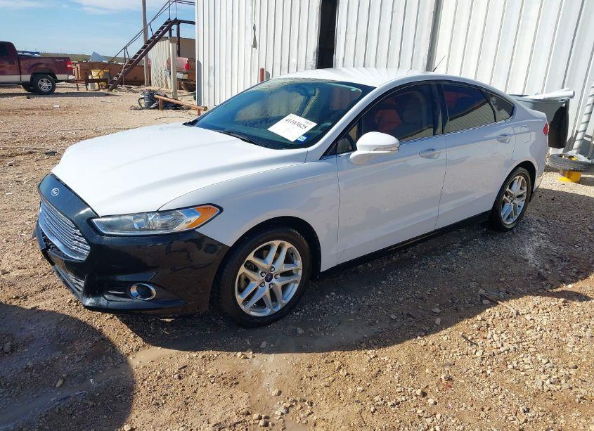 Photo 2 of 2013 Ford Fusion SE (VIN 3FA6P0H71DR119761)