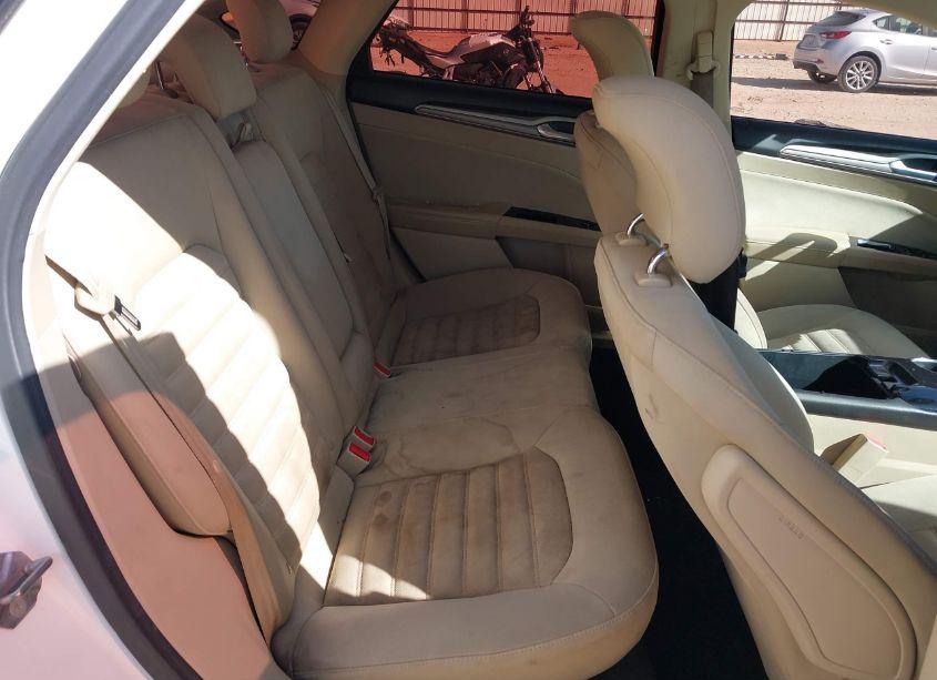 Photo 8 of 2013 Ford Fusion SE (VIN 3FA6P0H71DR119761)