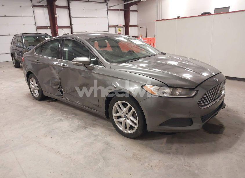 2013 Ford Fusion SE (VIN 3FA6P0H71DR127195) main photo