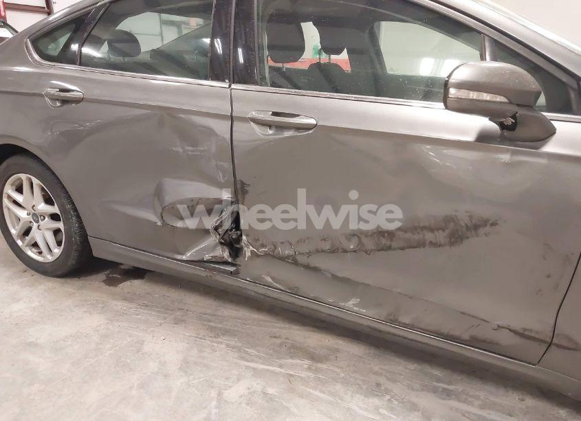 Photo 6 of 2013 Ford Fusion SE (VIN 3FA6P0H71DR127195)