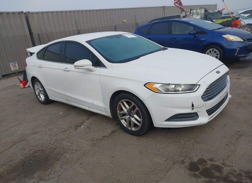 2013 Ford Fusion SE (VIN 3FA6P0H71DR160620) main photo