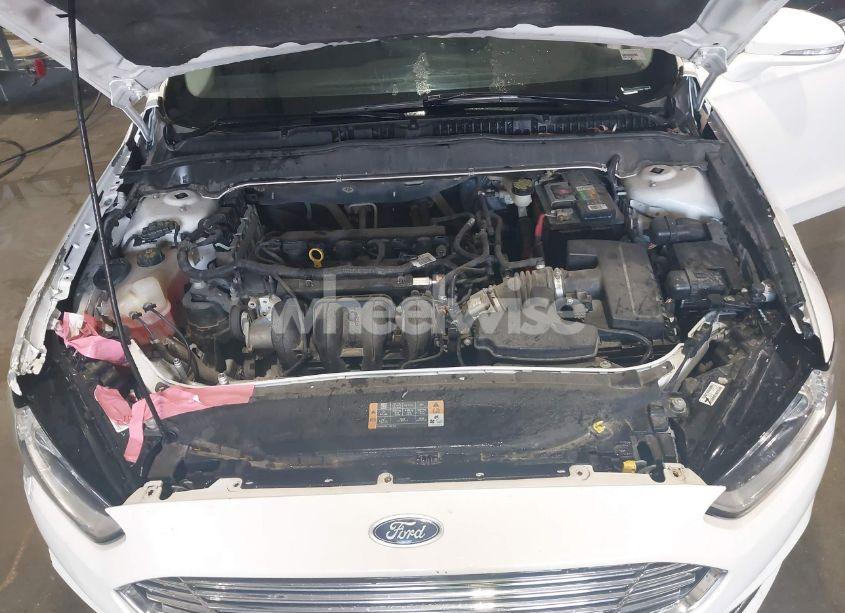 Photo 10 of 2013 Ford Fusion SE (VIN 3FA6P0H71DR183038)