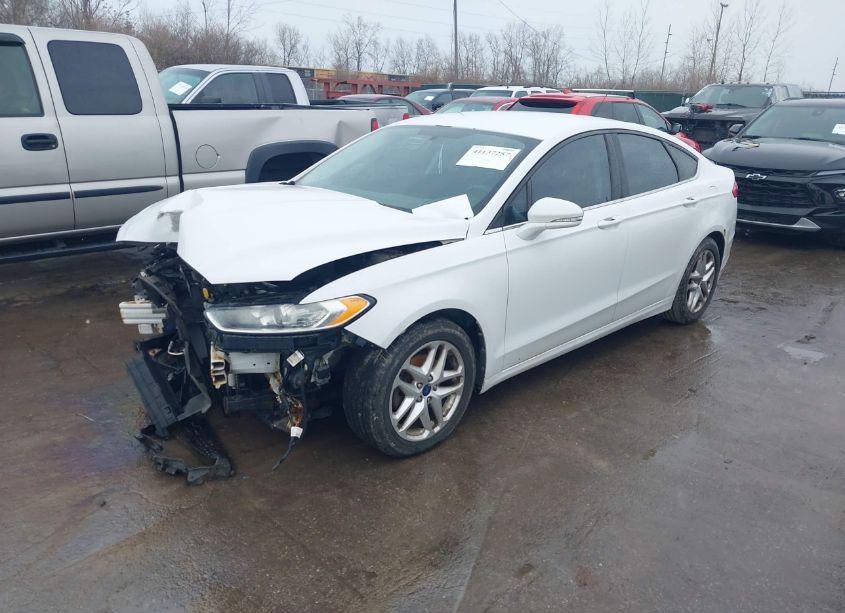 Photo 2 of 2013 Ford Fusion SE (VIN 3FA6P0H71DR184920)