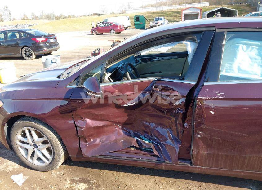 Photo 6 of 2013 Ford Fusion SE (VIN 3FA6P0H71DR198090)