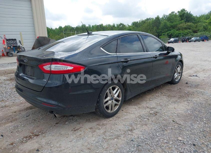 Photo 4 of 2013 Ford Fusion SE (VIN 3FA6P0H71DR207337)