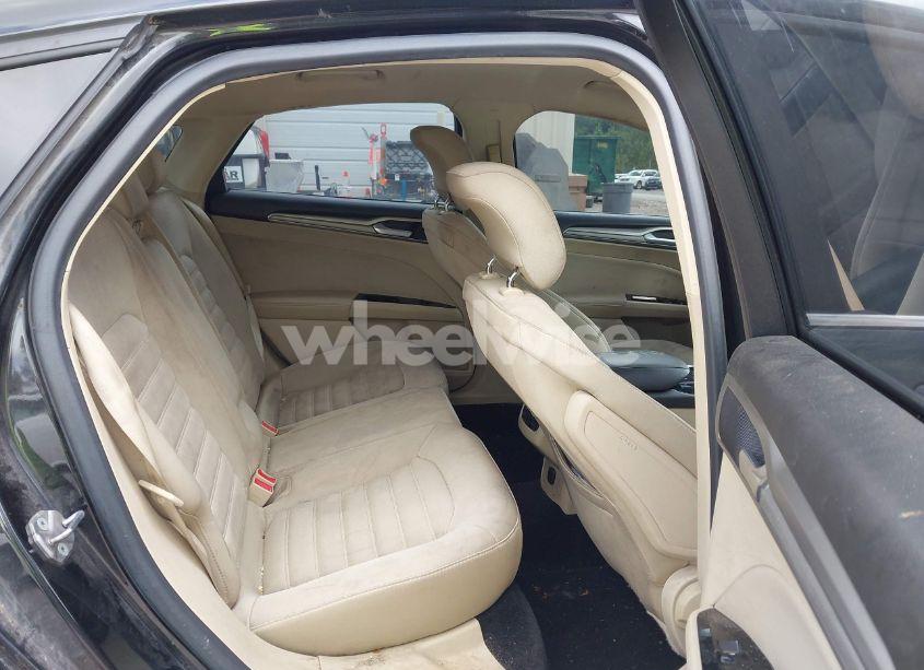 Photo 8 of 2013 Ford Fusion SE (VIN 3FA6P0H71DR207337)