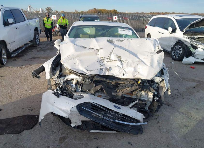 Photo 11 of 2013 Ford Fusion SE (VIN 3FA6P0H71DR214627)