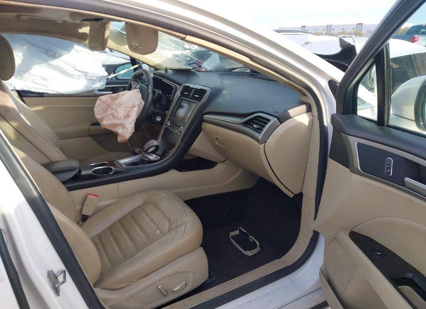 Photo 5 of 2013 Ford Fusion SE (VIN 3FA6P0H71DR214627)