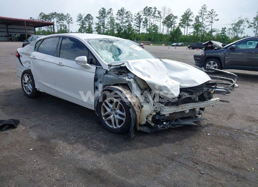 2013 Ford Fusion SE (VIN 3FA6P0H71DR241794) main photo
