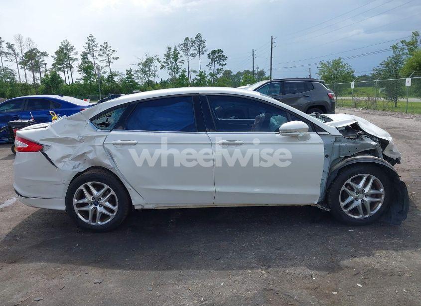 Photo 14 of 2013 Ford Fusion SE (VIN 3FA6P0H71DR241794)