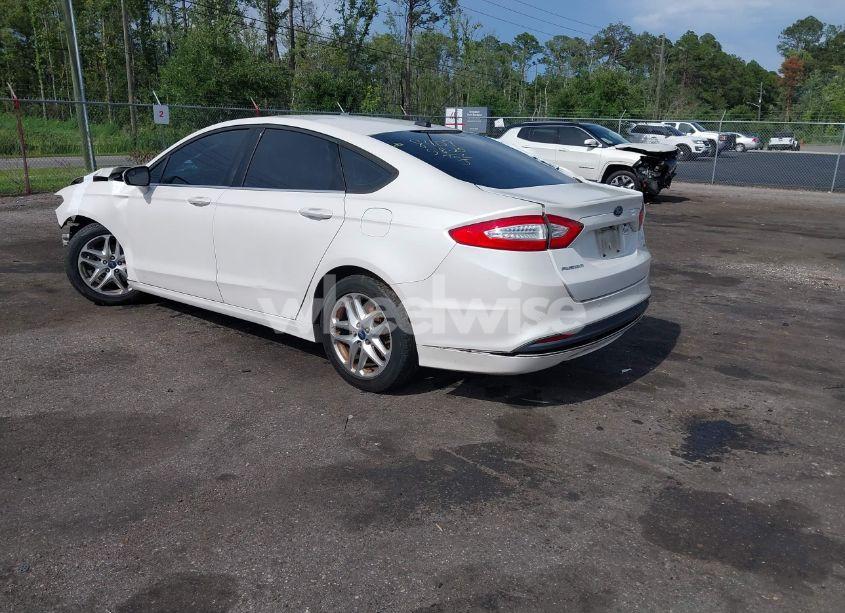 Photo 3 of 2013 Ford Fusion SE (VIN 3FA6P0H71DR241794)