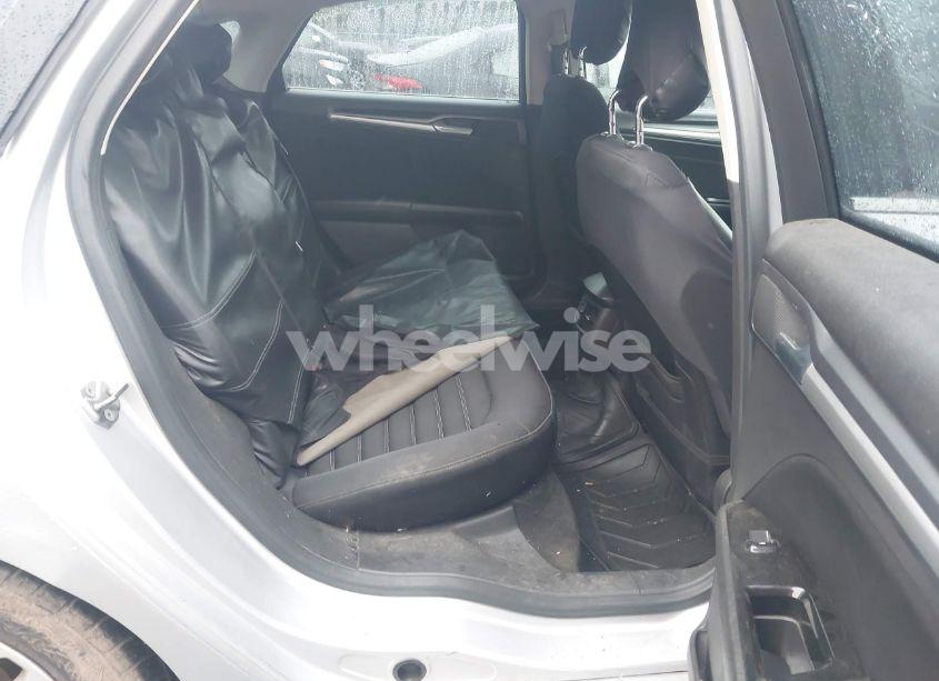 Photo 8 of 2013 Ford Fusion SE (VIN 3FA6P0H71DR274794)