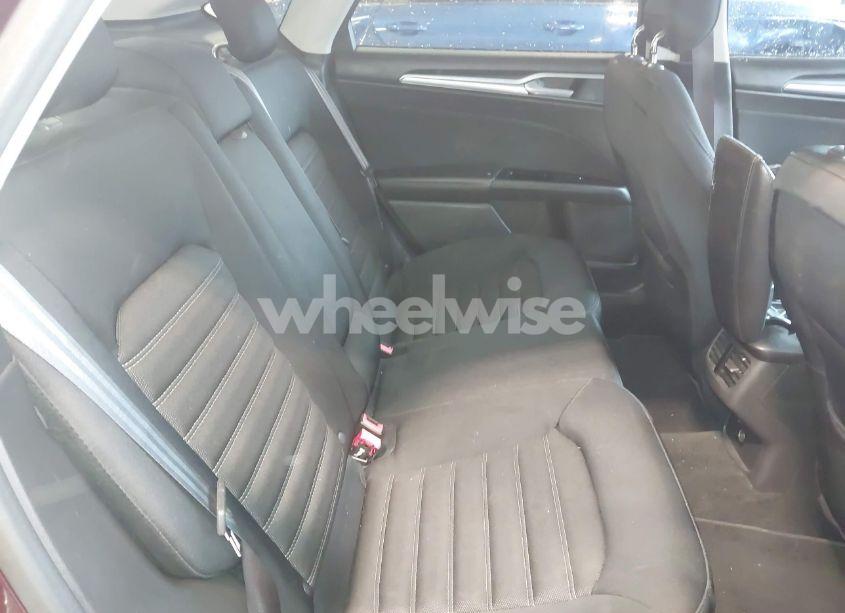 Photo 8 of 2013 Ford Fusion SE (VIN 3FA6P0H71DR301640)