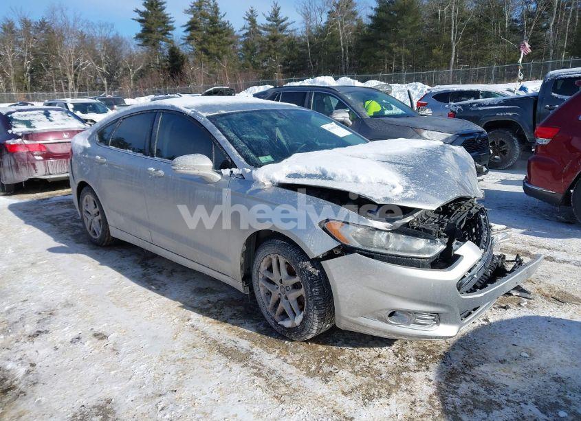 2013 Ford Fusion SE (VIN 3FA6P0H71DR331883) main photo