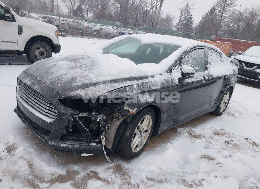 Photo 2 of 2013 Ford Fusion SE (VIN 3FA6P0H71DR341281)