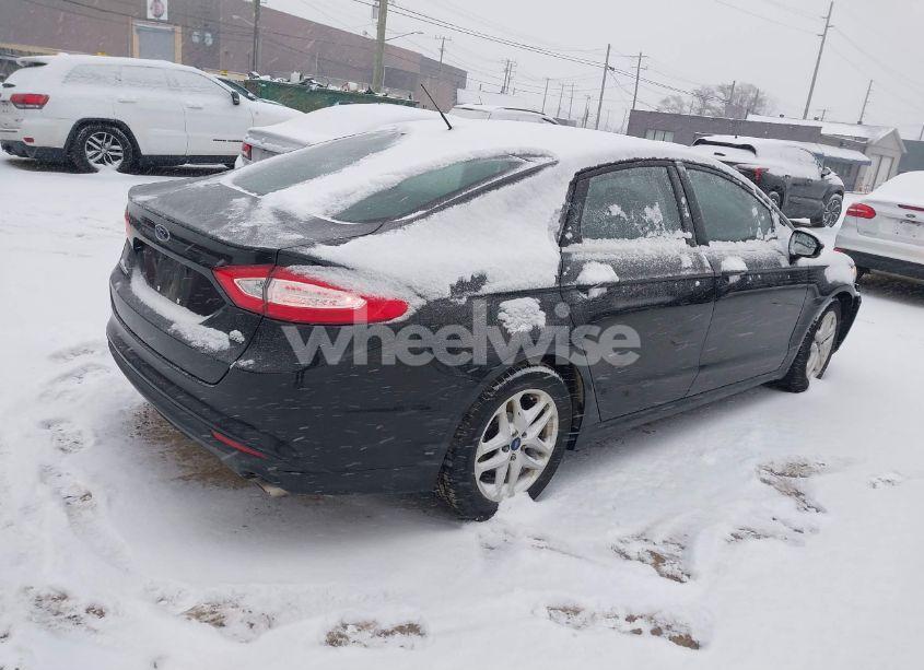 Photo 4 of 2013 Ford Fusion SE (VIN 3FA6P0H71DR341281)
