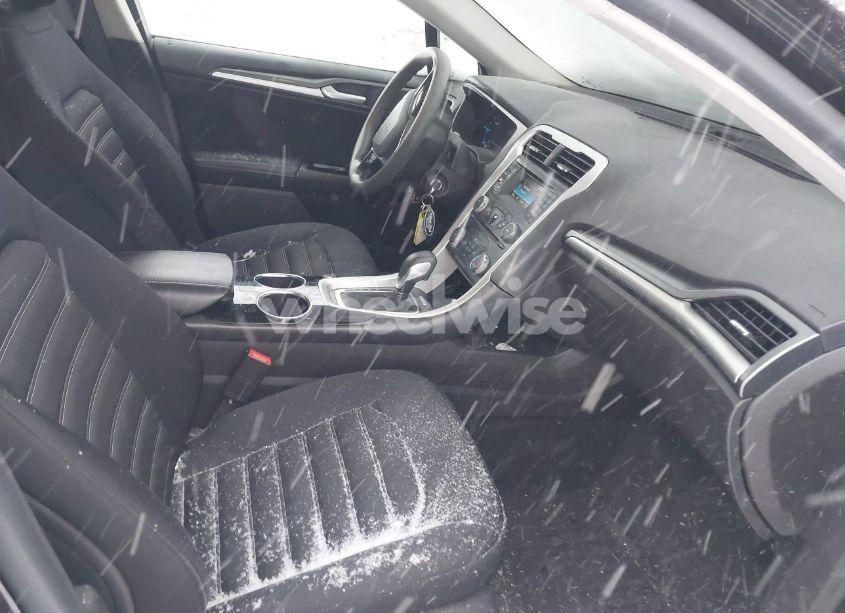 Photo 5 of 2013 Ford Fusion SE (VIN 3FA6P0H71DR341281)