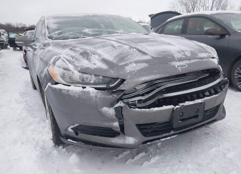 2013 Ford Fusion SE (VIN 3FA6P0H71DR384812) main photo