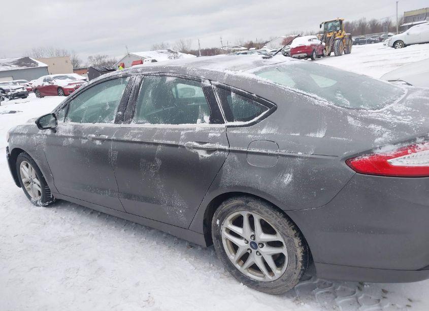 Photo 14 of 2013 Ford Fusion SE (VIN 3FA6P0H71DR384812)