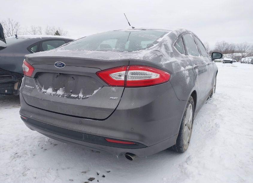Photo 4 of 2013 Ford Fusion SE (VIN 3FA6P0H71DR384812)