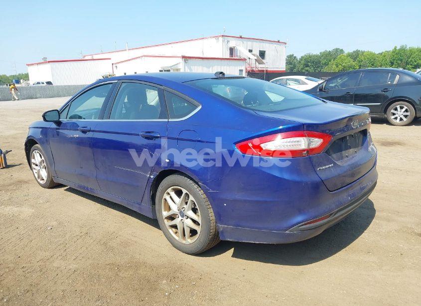 Photo 3 of 2014 Ford Fusion SE (VIN 3FA6P0H71ER104811)