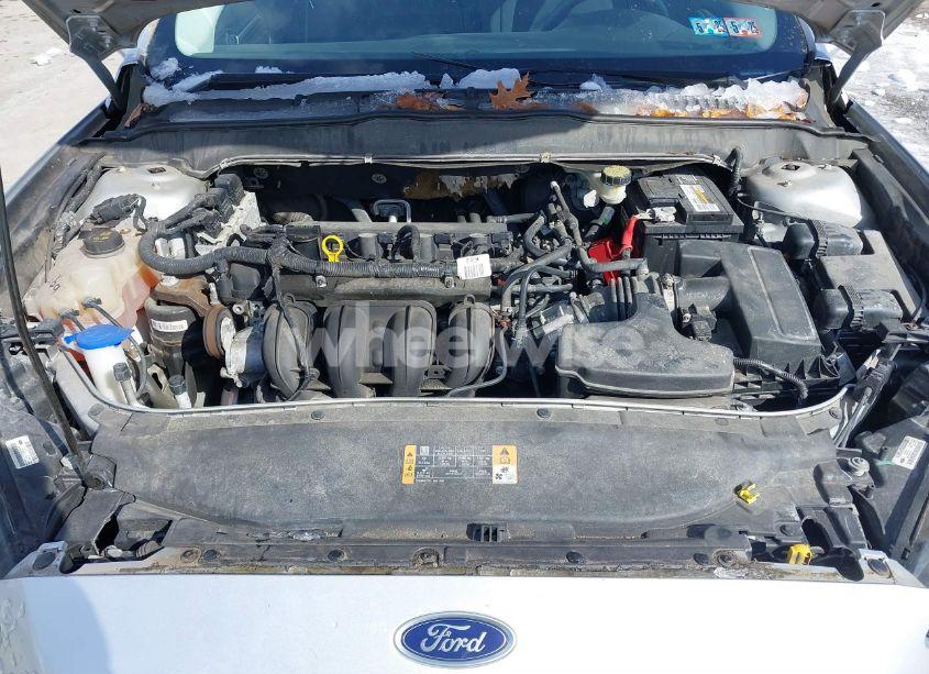 Photo 10 of 2014 Ford Fusion SE (VIN 3FA6P0H71ER113623)