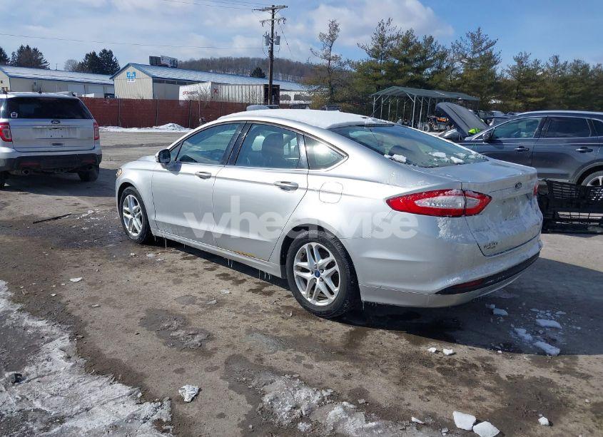 Photo 3 of 2014 Ford Fusion SE (VIN 3FA6P0H71ER113623)