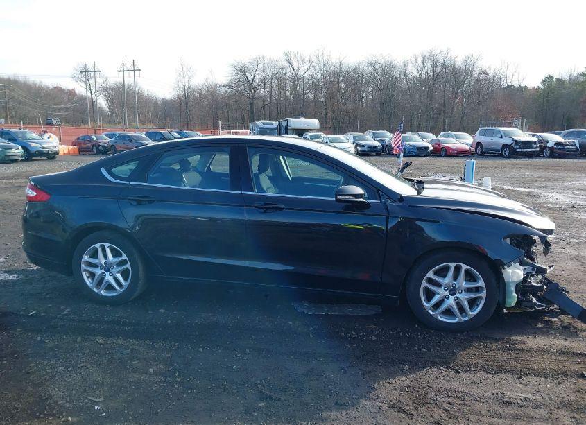 Photo 13 of 2014 Ford Fusion SE (VIN 3FA6P0H71ER132821)